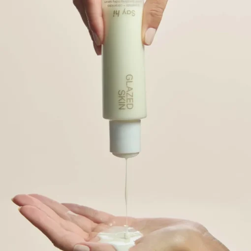 GLAZED SKIN Mleczne serum wzmacniające barierę z peptydem i ceramidami 100ml