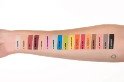 Omg! Check Me Up Highly Pigmented  Matte eyeshadow Cień do powiek No.03 Vine