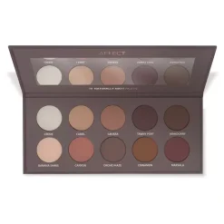 Paleta prasowanych cieni Naturally Matt